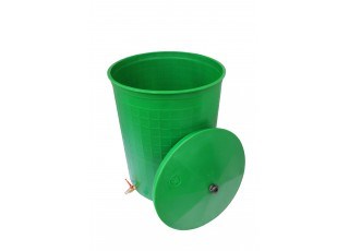 Бочка пластиковая 165 литров для воды и полива с краном 3/4" и крышкой, зеленая
